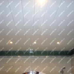 Реечный потолок Цесал